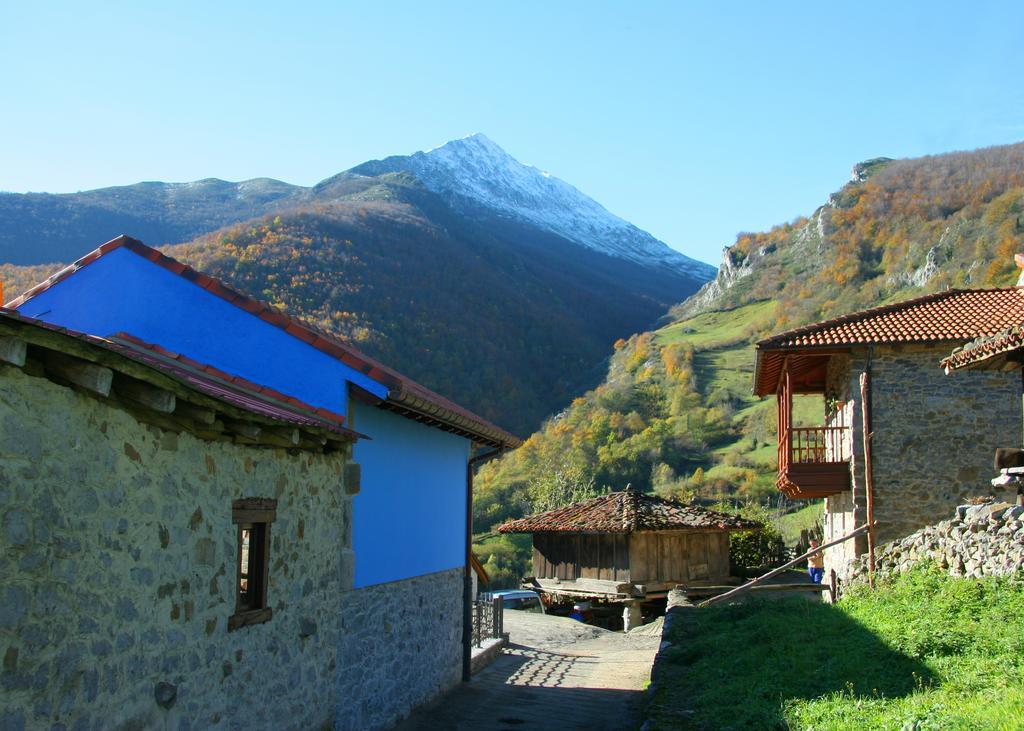 Casas Rurales Prieto Cortes  Quarto foto