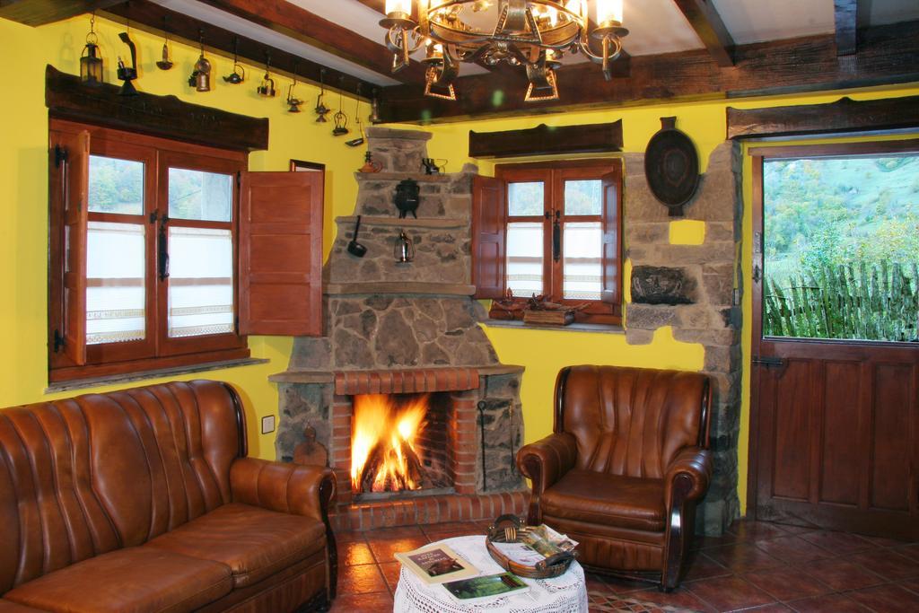 Casas Rurales Prieto Cortes  Quarto foto